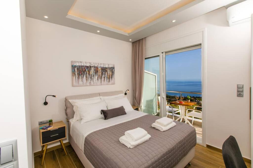 Chrysi'S Ocean View Retreat Villa Kerames Exterior photo